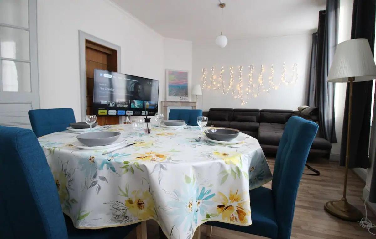 L'Amour De La Paix - Centre-Ville - Jardin - Proche Gare - Tv65"Primevideo - Ambiance Tres Chaleureuse - Parking Gratuit Sous-Video Surveillance Proche - Gere Par Presta-Zen'Services Verdun-sur-Meuse Oda fotoğraf