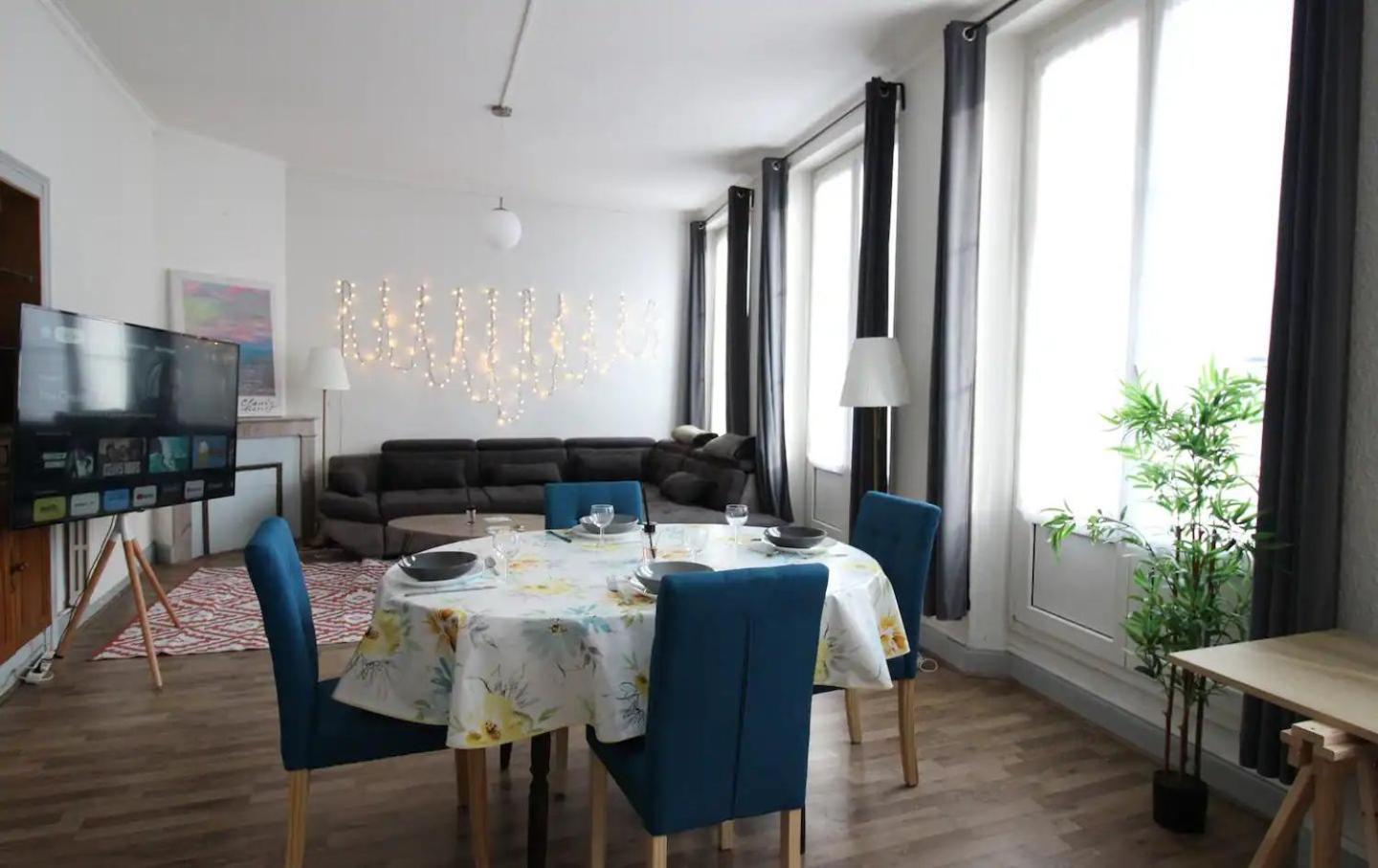L'Amour De La Paix - Centre-Ville - Jardin - Proche Gare - Tv65"Primevideo - Ambiance Tres Chaleureuse - Parking Gratuit Sous-Video Surveillance Proche - Gere Par Presta-Zen'Services Verdun-sur-Meuse Oda fotoğraf